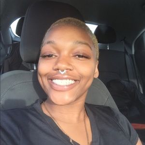 Meet your Posher, Jaide